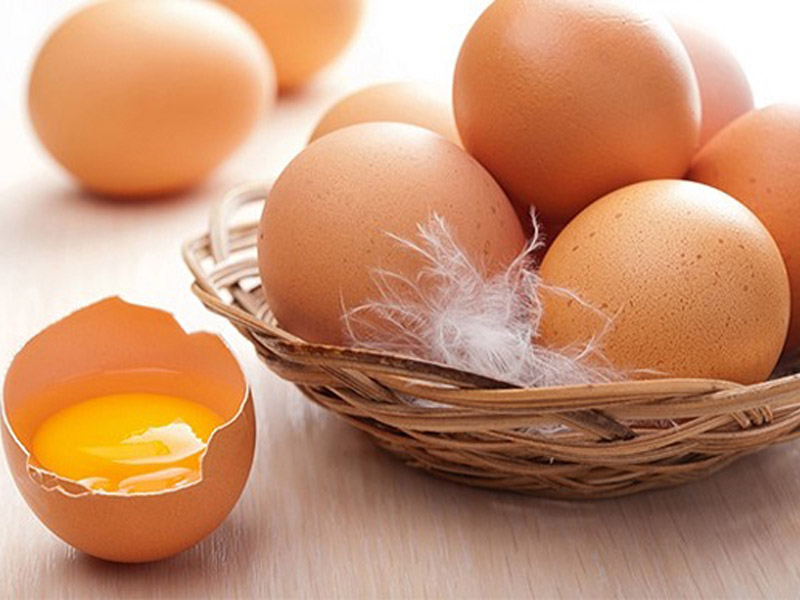 trứng gà cải thiện người bị sỏi thận