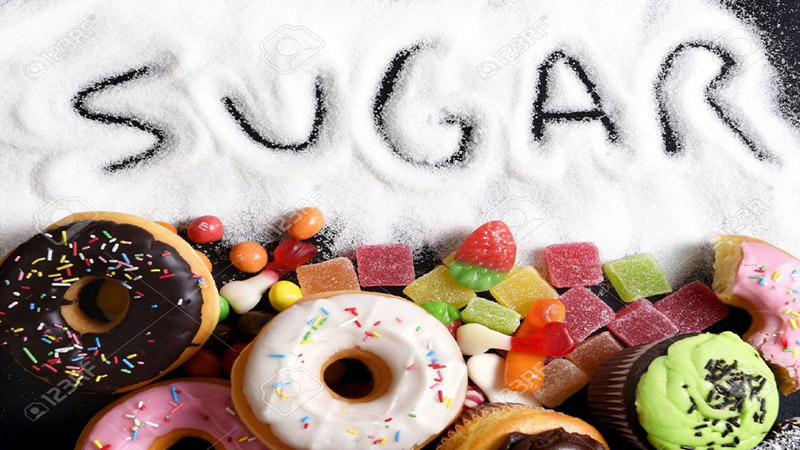Đồ ngọt là kẻ thù của việc giảm cân