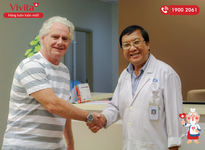 Bác sĩ Phạm Chí Lăng giàu kinh nghiệm và rất tận tâm quan tâm bệnh nhân