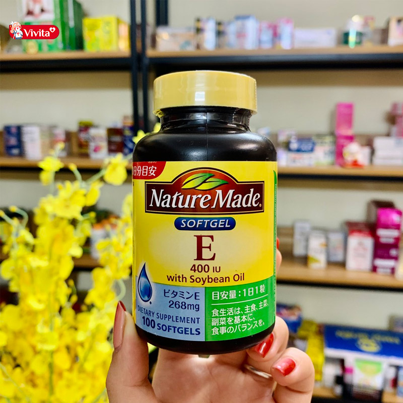 Nature Made 400 IU là viên uống bổ sung vitamin E, hỗ trợ sức khỏe tim mạch và chống lão hóa da.