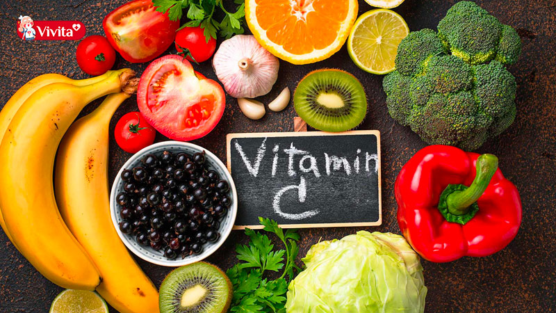 Một chế độ ăn uống khoa học, lành mạnh, giàu vi chất là cách tốt nhất để bổ sung vitamin C cho da mặt
