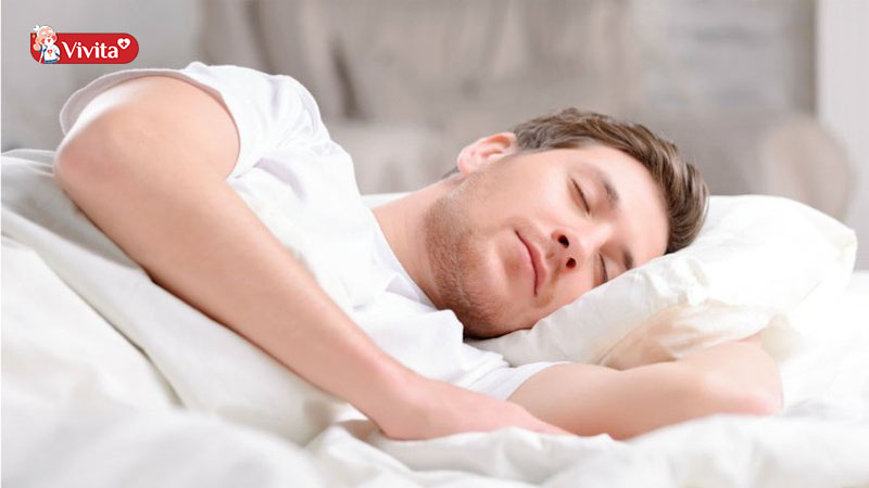 Ngủ sớm và đủ giấc giúp tinh thần thoải mái, cải thiện sinh lý nam hiệu quả