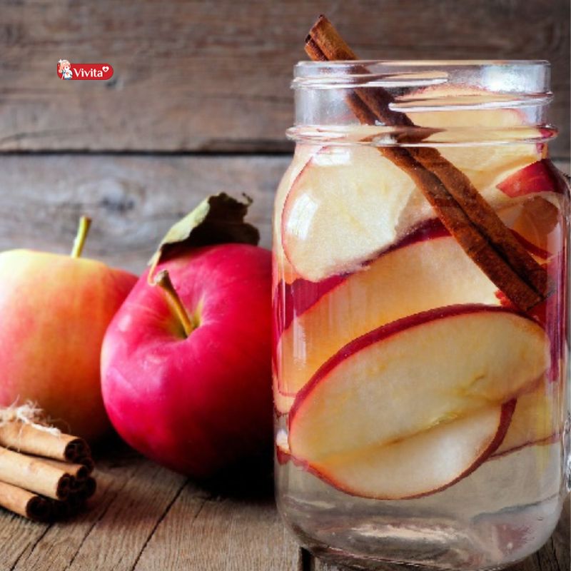 Nước detox táo quế