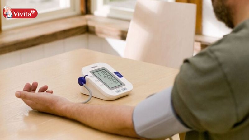 máy đo huyết áp omron