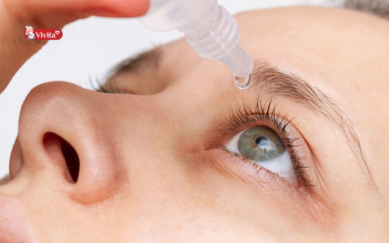 Một lọ thuốc nhỏ mắt sau khi mở nắp dùng được trong bao lâu?